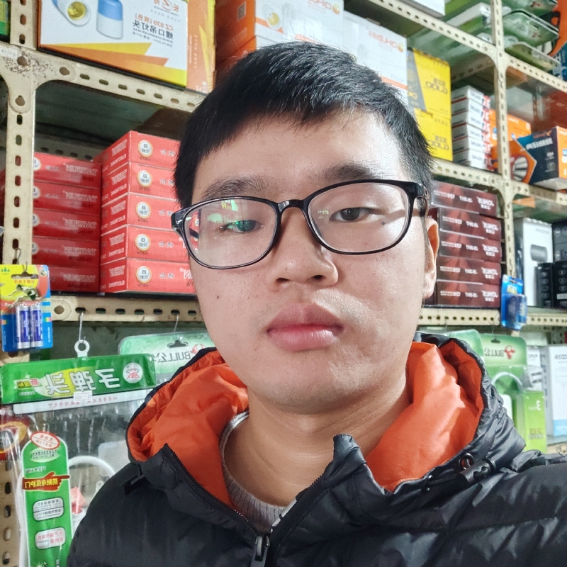 邱先生的第一张照片--赤壁交友中心